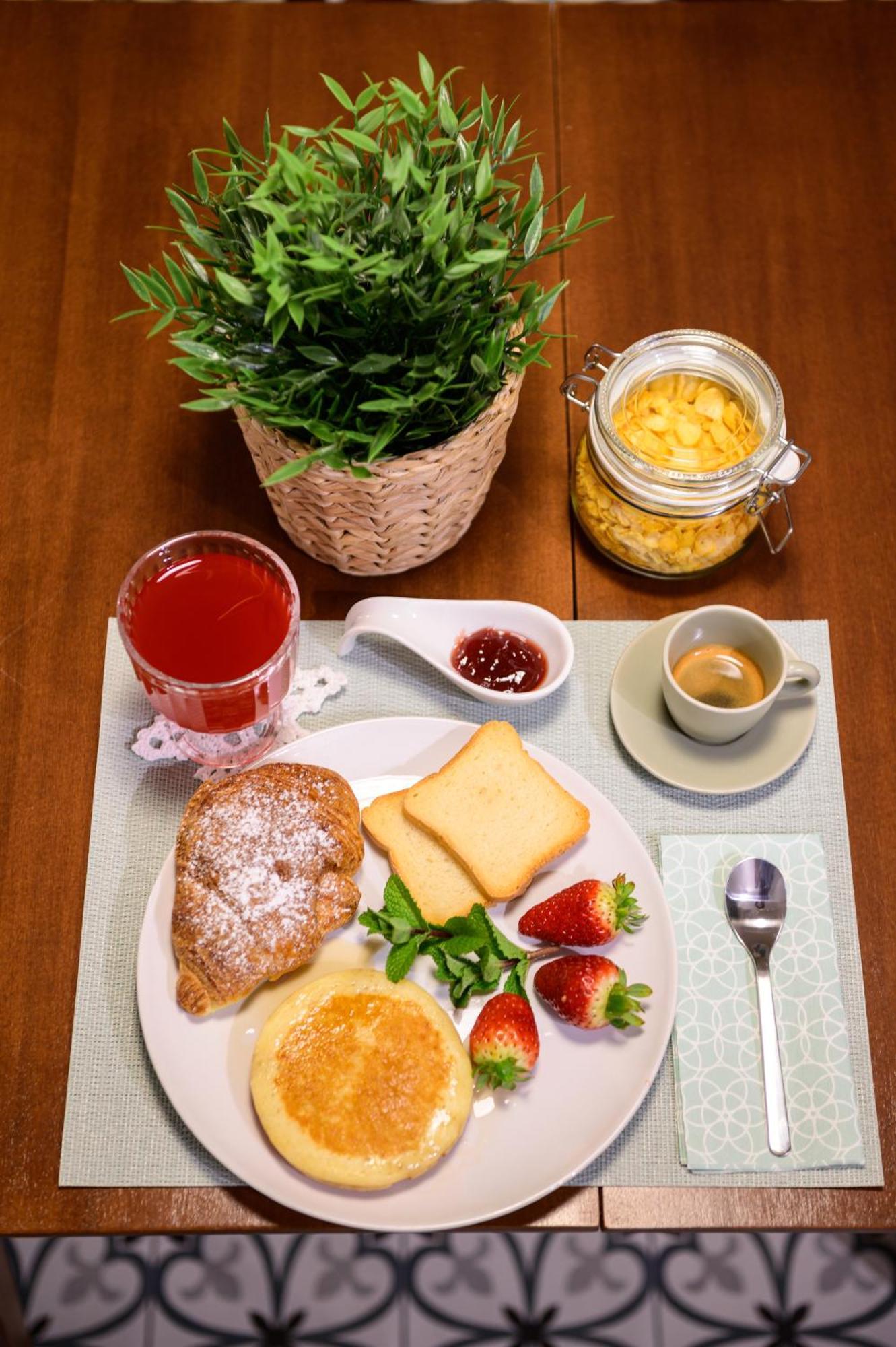 Arya Bed And Breakfast Roccasecca ภายนอก รูปภาพ